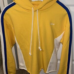 Levi's Women's Yellow and White Hoodie Sweater